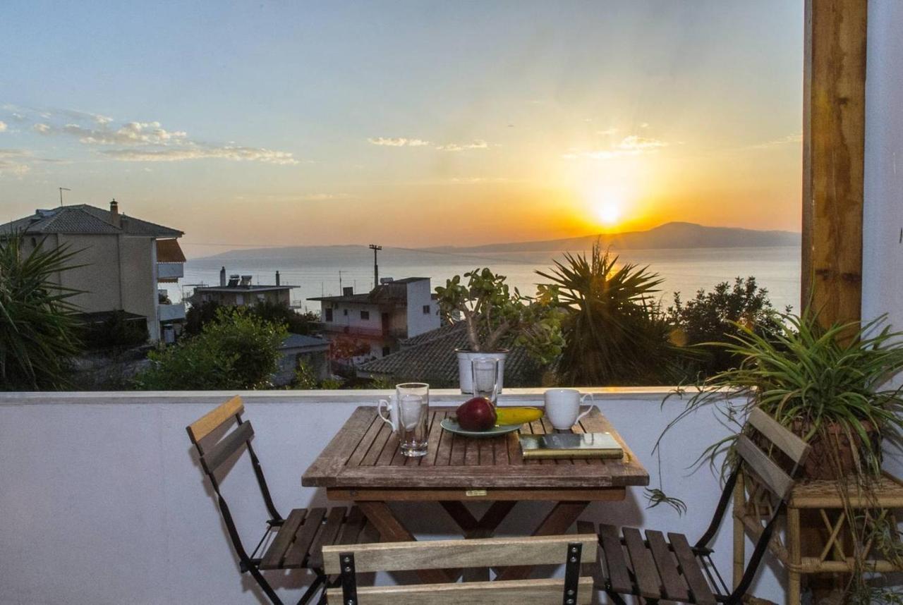 Seaside Heaven - Sunset Views Close To The Beach Apartment กาลามาตา ภายนอก รูปภาพ